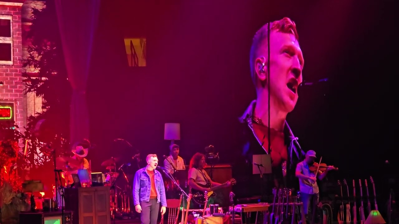 Tyler Childers - Creeker (live @ Madison Square Garden)