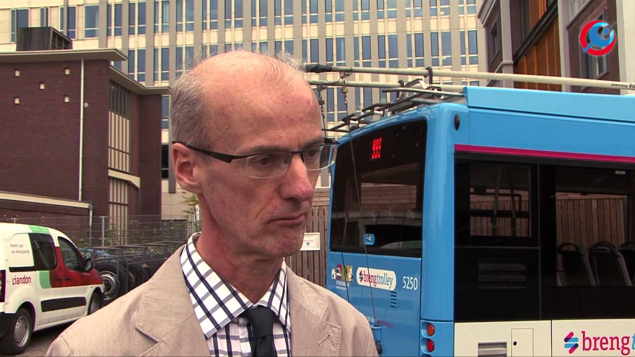 Trolly bus bezig met comeback