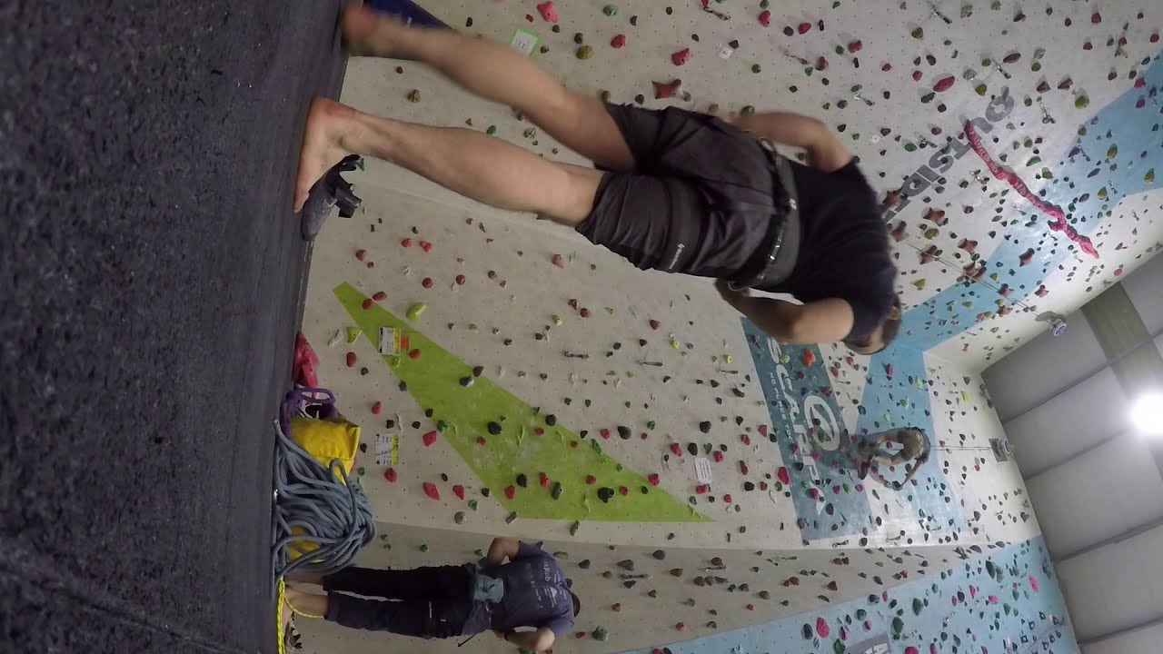 Awesome Walls Dublin - Auto-Belay Rock Climbing
