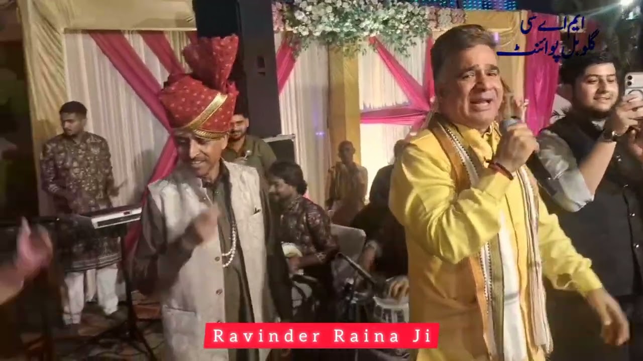 Ravinder Raina And Sars Bharti Singing Together Famous Pahari Song.