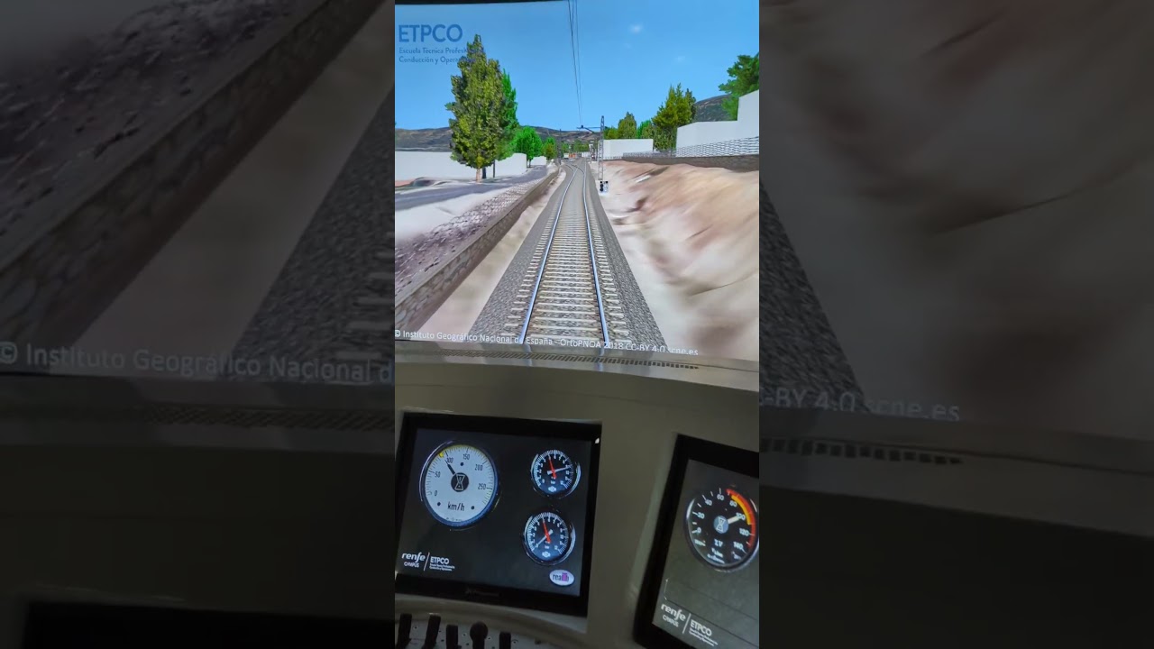 Simulador de Renfe oficial para formaci&oacute;n de maquinistas - Simulador de trenes #renfe #trenes #tren