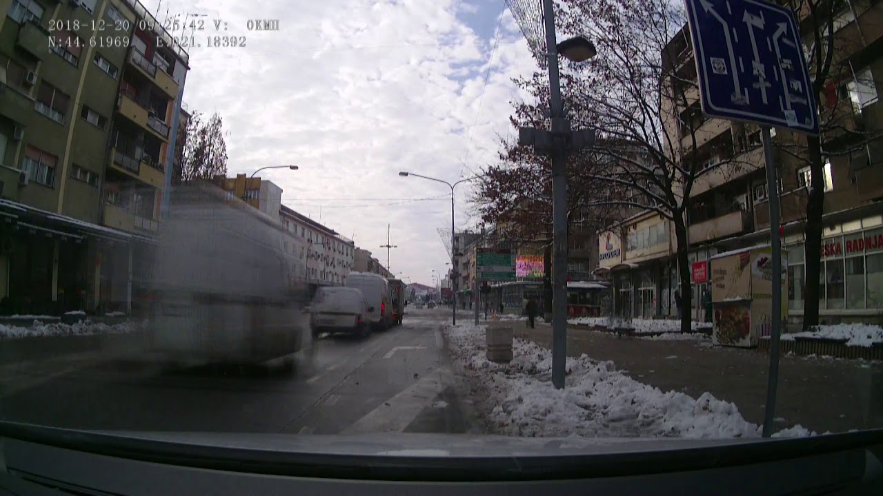 Traffic in town center of Požarevac (Time Lapse)