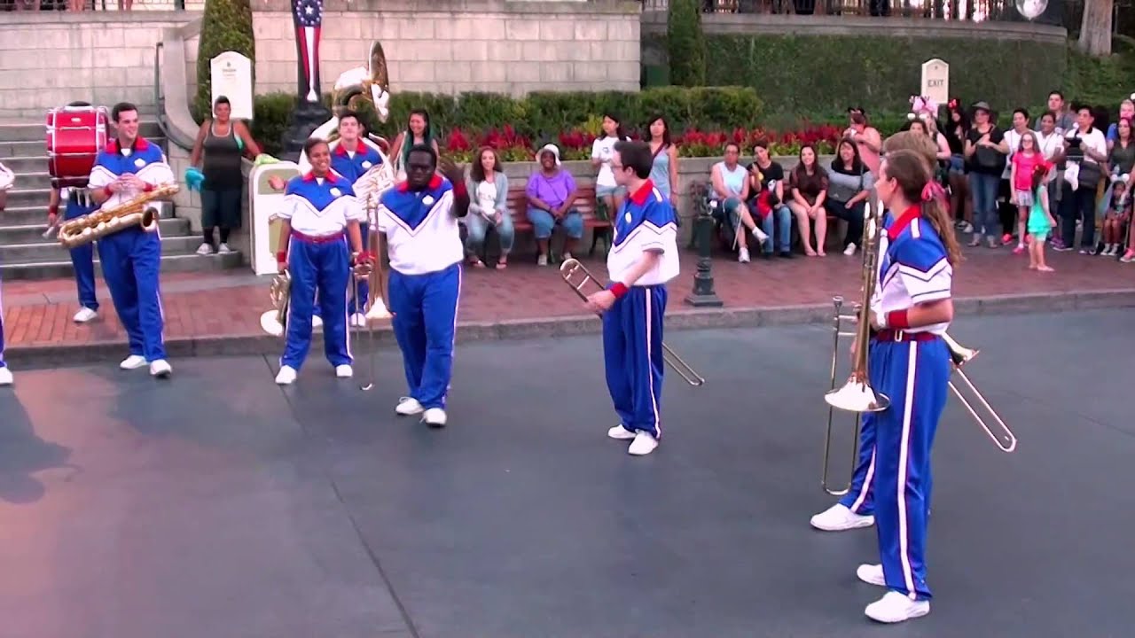 Let It Go - 2014 Disneyland All-American College Band Last Day/Last Set
