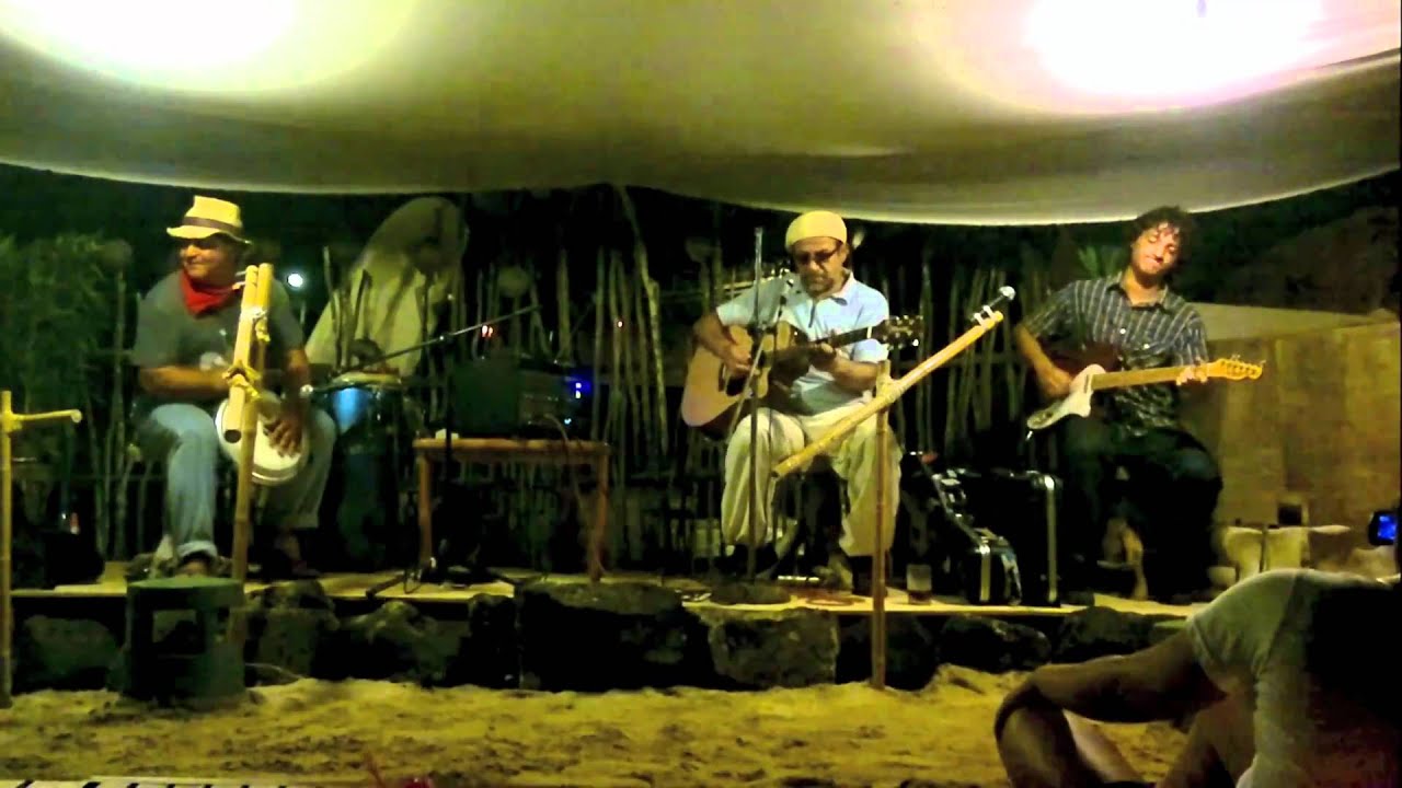 Hector NAPOLITANO and Jimmy Iglesias - Isabela (Galapagos)