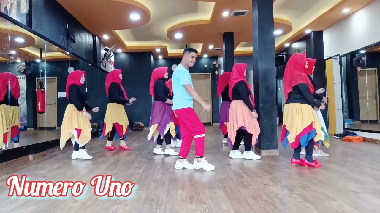 Come On And Stand Line Dance / Choreo by Jun Andrizal (INA) / Demo by Numero Uno Palembang