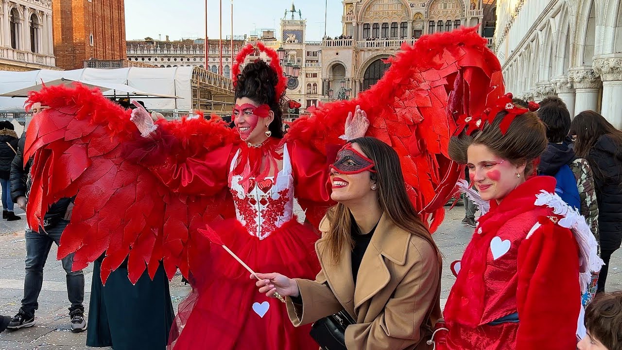 Venice Carnival in Italy. The most vibrant carnival in the world!! Masks and secrets of Venice!