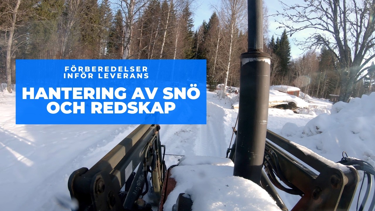 Kör snö och byter från skopa till....