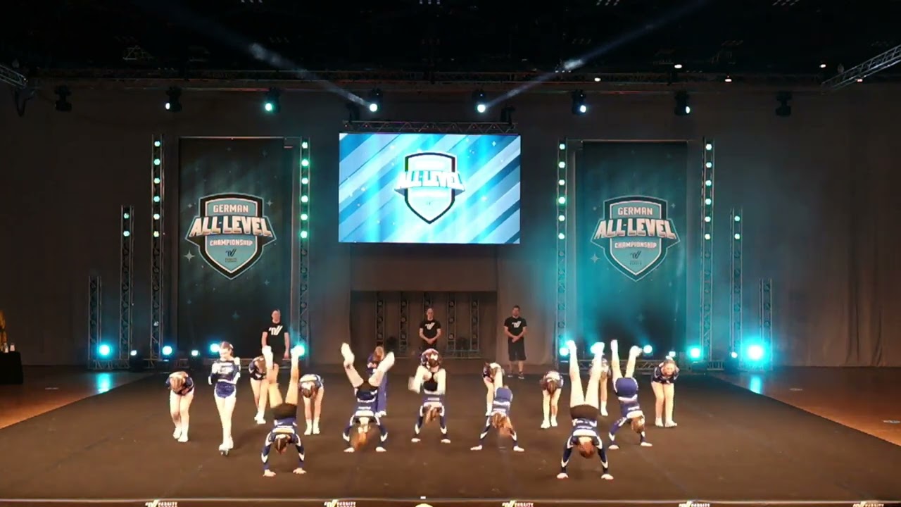 CheerForce Blizzard - Open Junior Level 2