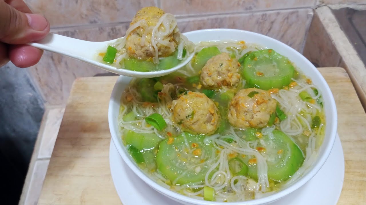 Meatballs with Misua and Patola/Easy Almondigas Recipe #bolabolasoup
