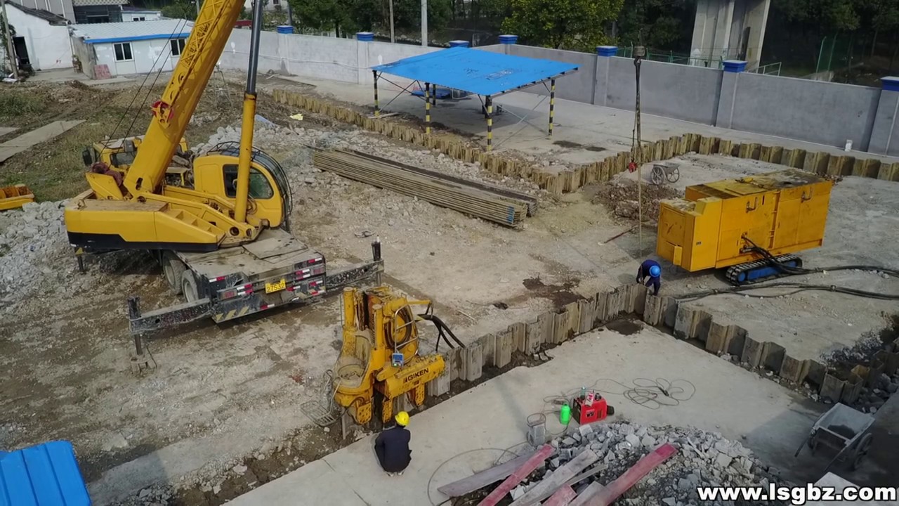 Giken SA100 install Sheet piles in China