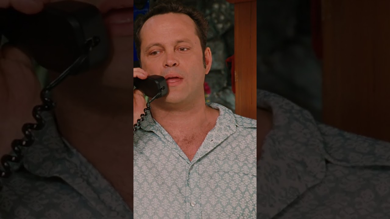 Public Poop | Couples Retreat | Screen Bites