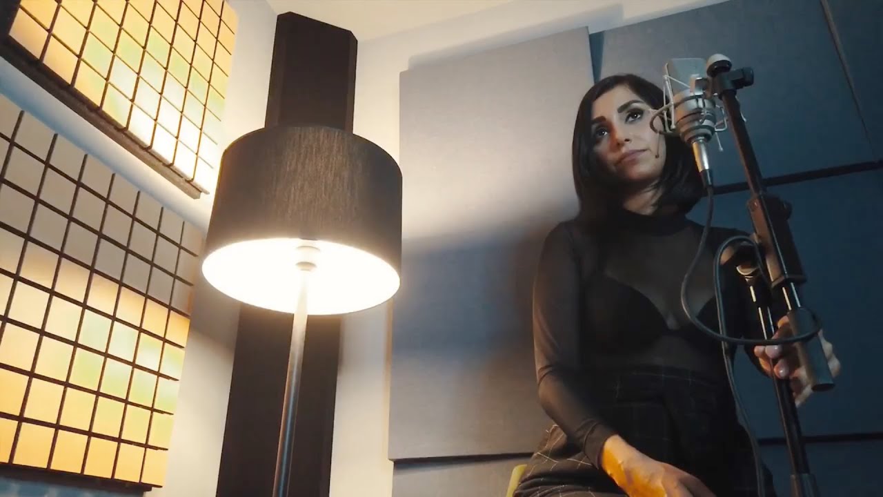 Gelareh Sheibani - Atre To (Acoustic Version)