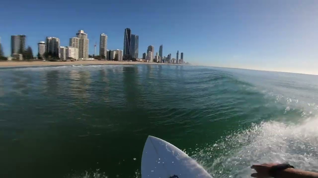 Gold Coast - Broadbeach - Surf July 29