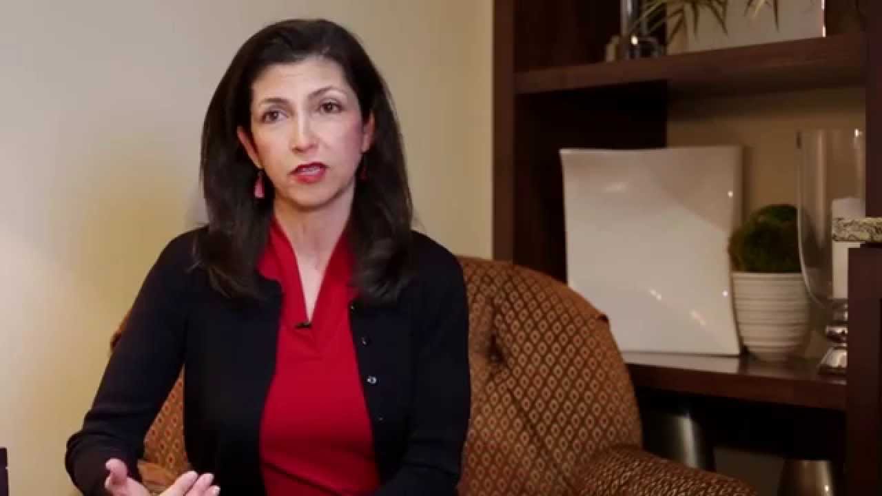 Business Networking Tips - What should I wear to a networking event?