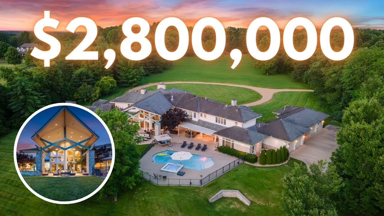 This $2,800,000 Springfield Estate Has It ALL — Acreage, Luxury & Privacy!
