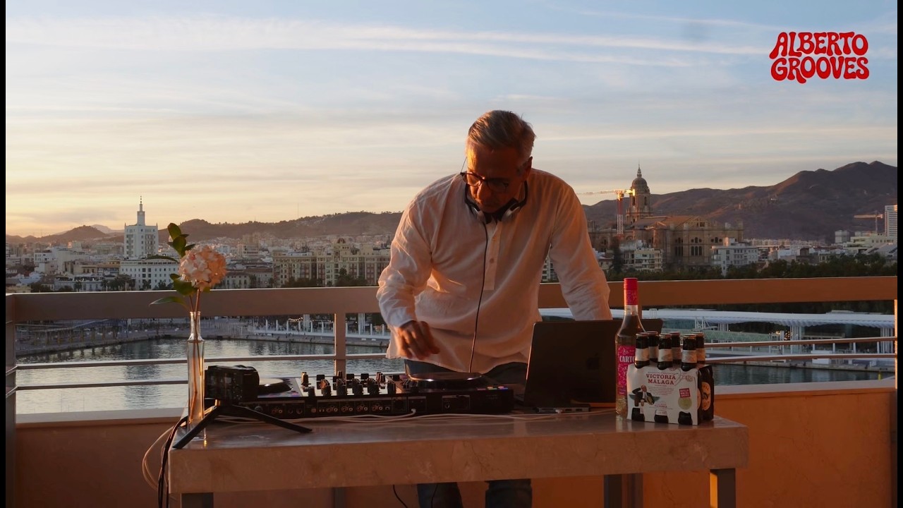 ITALIAN HOUSE & DEEP HOUSE DJ MIX 🇮🇹 | Alberto Grooves – Mix Italia | Sunset House Session