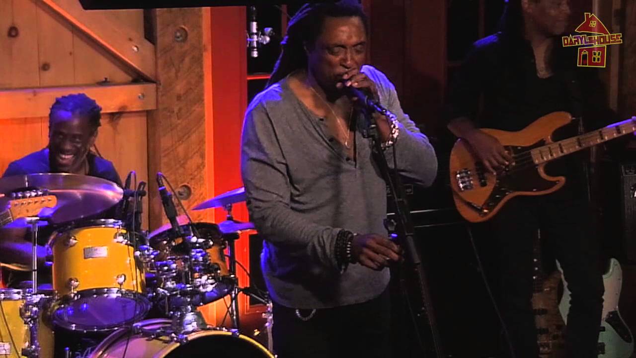 Bernard Fowler - 