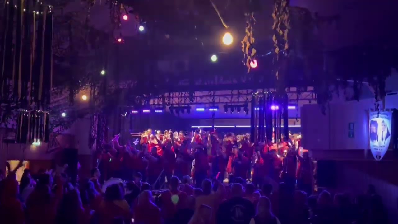 Lätz Latzhoos Gugga - Tote Hosen - Altes Fieber