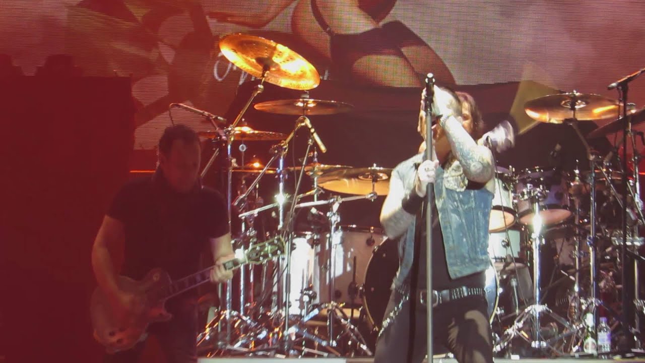 Black Star Riders - The Rocker (with Vivian Campbell) - Sheffield, UK, 20151219