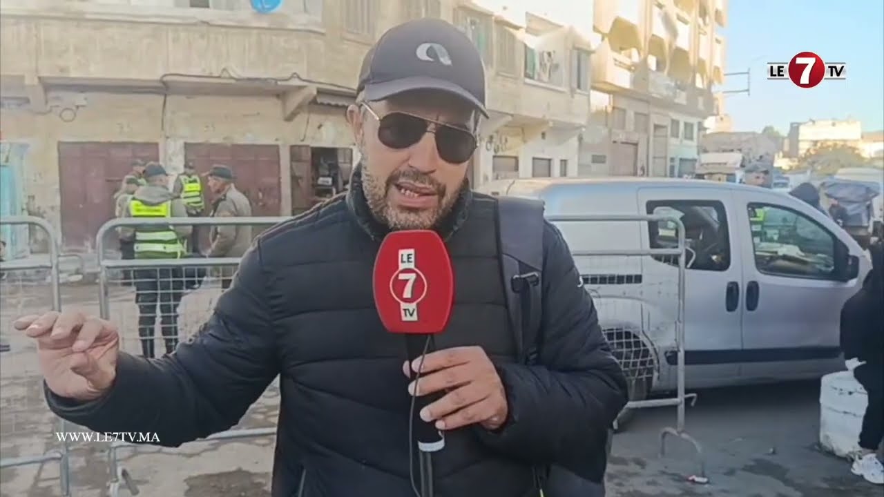 الطراكس يهدم منازل 