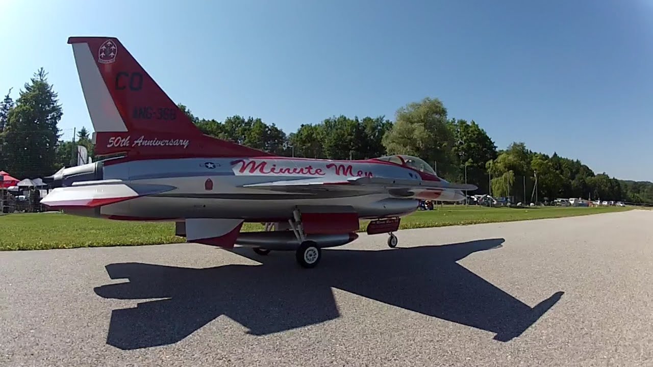 F-16 J&ouml;rg Rehm E-Impeller Jet-Meeting Salzburg 2013/2