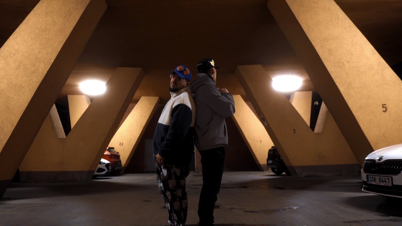 Steez - Makám do Koma feat. Wožel | Official Video |
