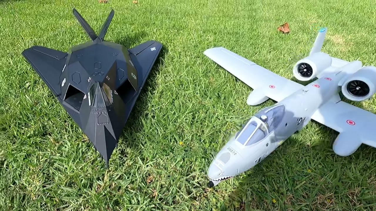 Skyflight f-117 and x-fly A10 warthog from banana hobby double maiden !