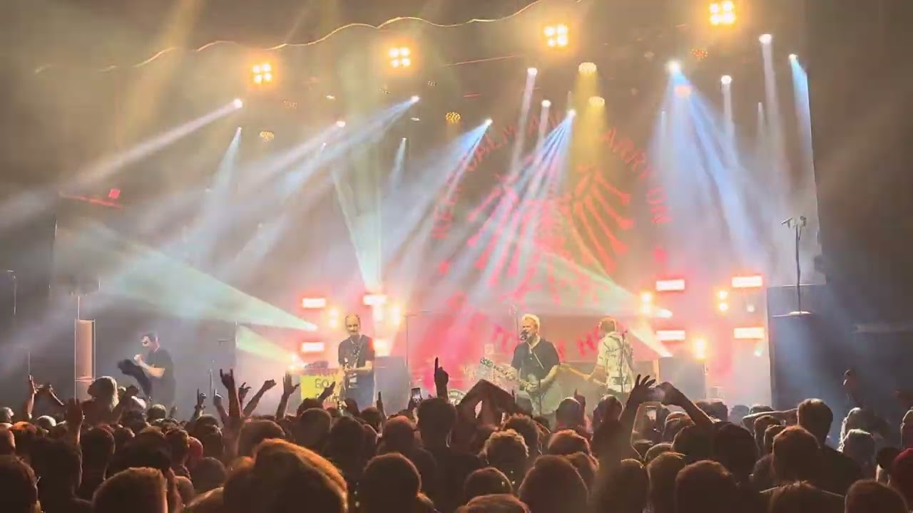 Eisgekühlter Bommerlunder - Die Toten Hosen, Live at Kentish Town Forum, London 7th September 2025