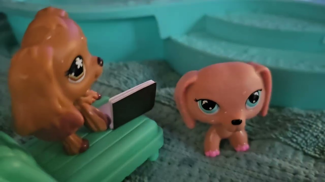 LPS Camping Trip #lps #lpsvideos ##littlestpetshop #littlestpetshopvideos 