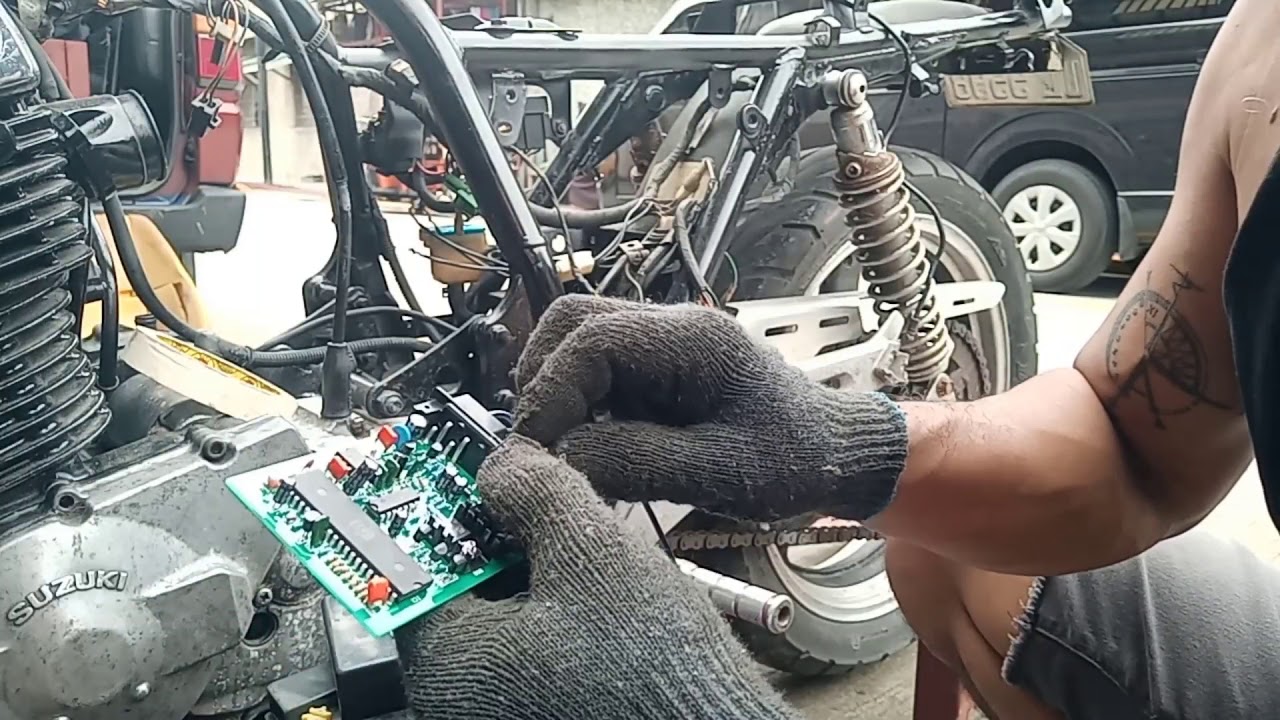 SUZUKI IMPULSE / Part 1: IGNITION