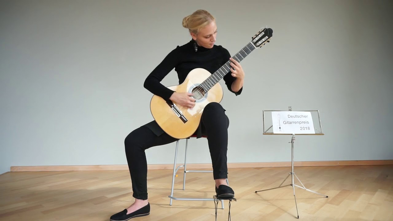 Deutscher Gitarrenpreis 2018 Julia Trintschuk