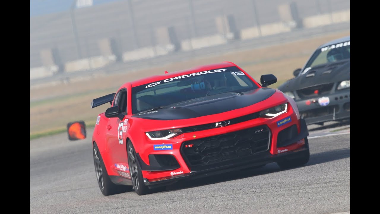No pregrid = traffic + unaware GT3 owner on track / Speed Ventures / Auto Club Speedway 1:48.5