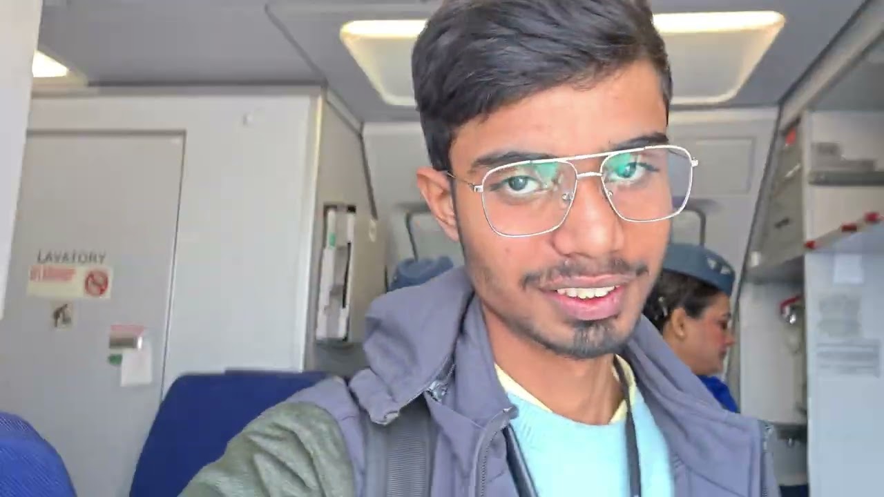 I am going khajooraho to varanasi via Flight Today ia my First Flight ✈️🙂