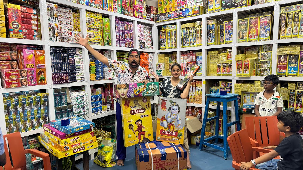 SIVAKASHI AAGYE Crackers Factory Se Crackers lene 😱 - *Cock,Standard Brand Factory Tour*