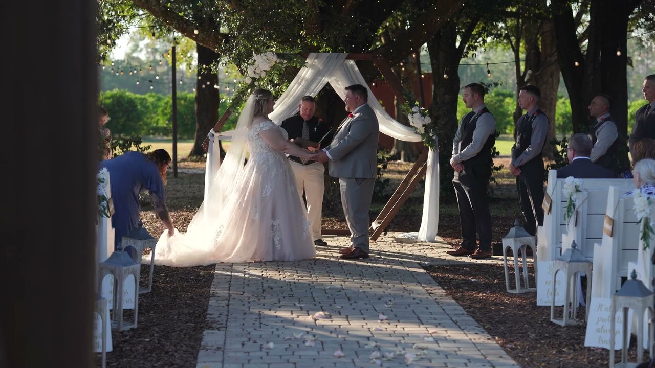 Abby + Gavin's Wedding Ceremony | Every After Farms Citrus Barn | Pixel Groves Photo + Video