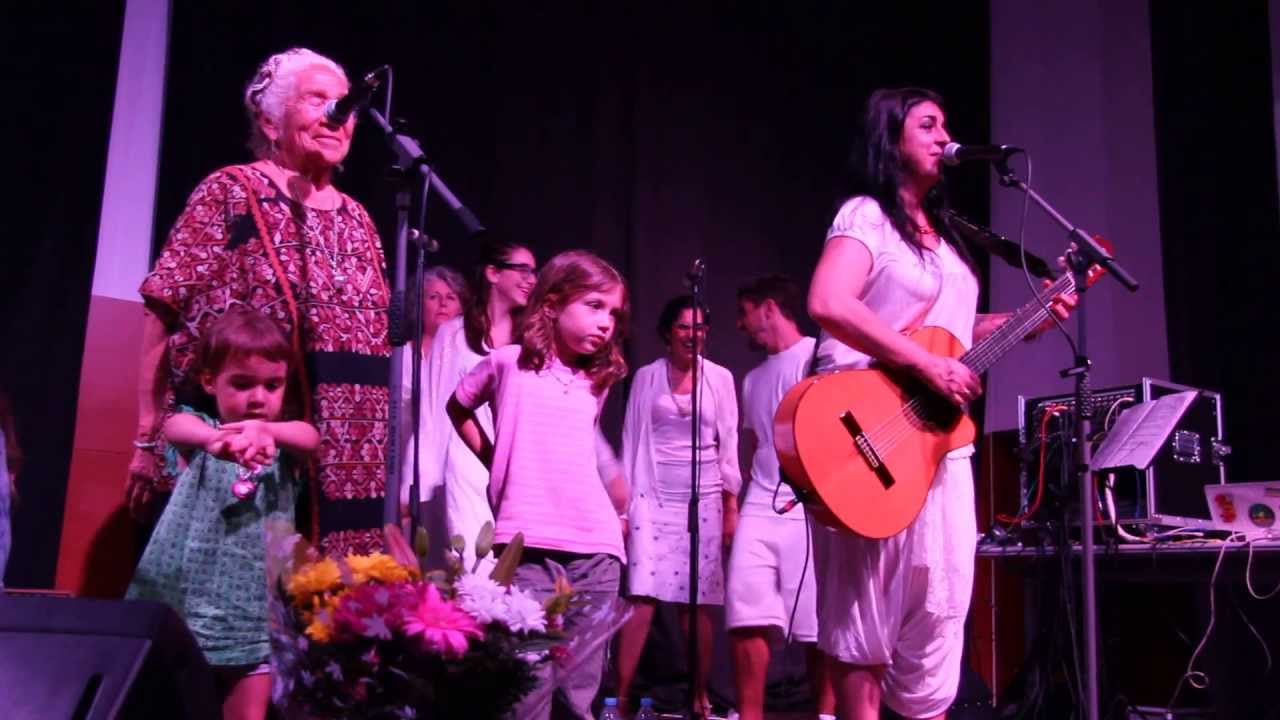 Abuela Margarita y Amparo Sanchez - Alma de Cantaora (en vivo)
