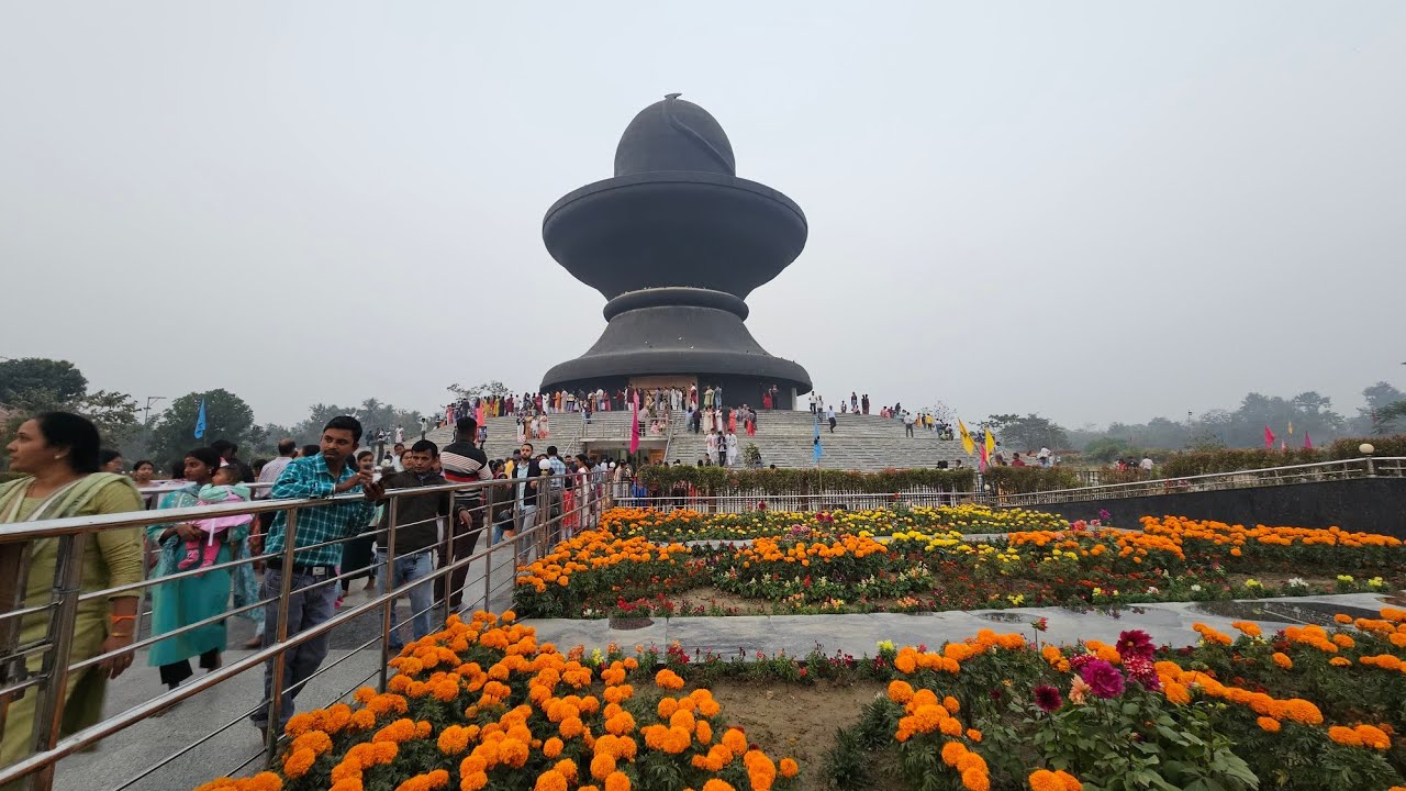 Shiva Ratri Day in Maha Mitrunjoy Mandir/Temple 