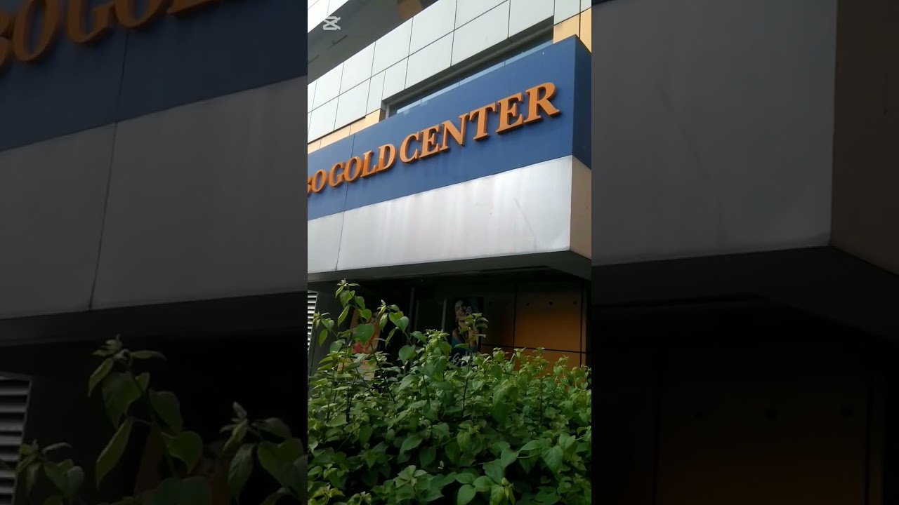 The Colombo Gold Center  specializing in gold, jewelry, and precious stones.