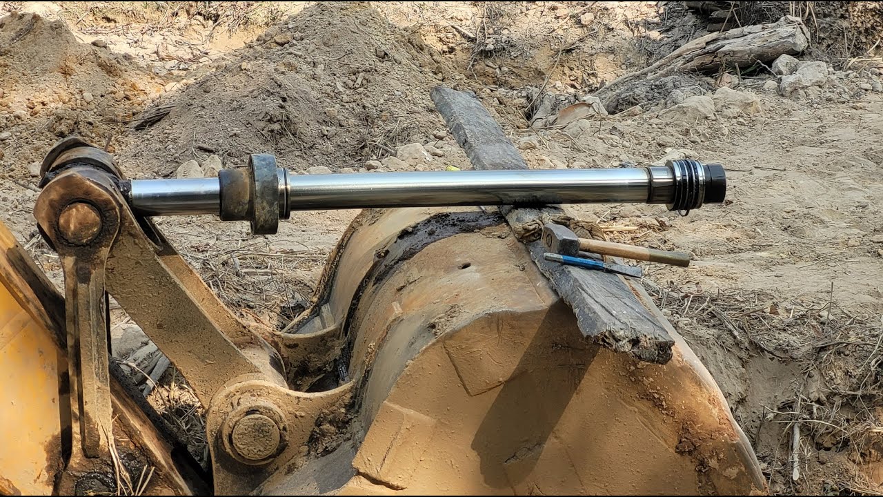 BUCKET CYLINDER DRIFFTING | BUCKET CYLINDER INTERNAL LEACKAGE | HYDRAULIC CYLINDER PROBLEM | PART 1