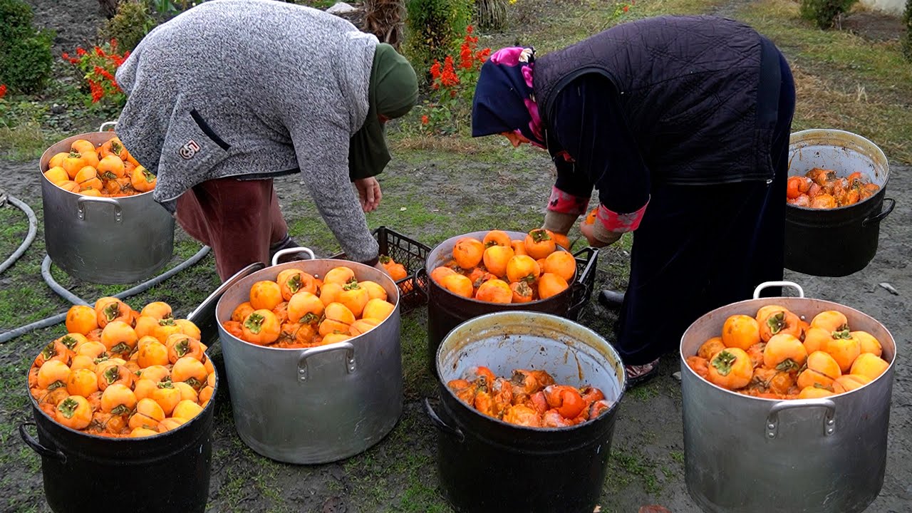 Необычные десерты из красной хурмы в кавказской деревне