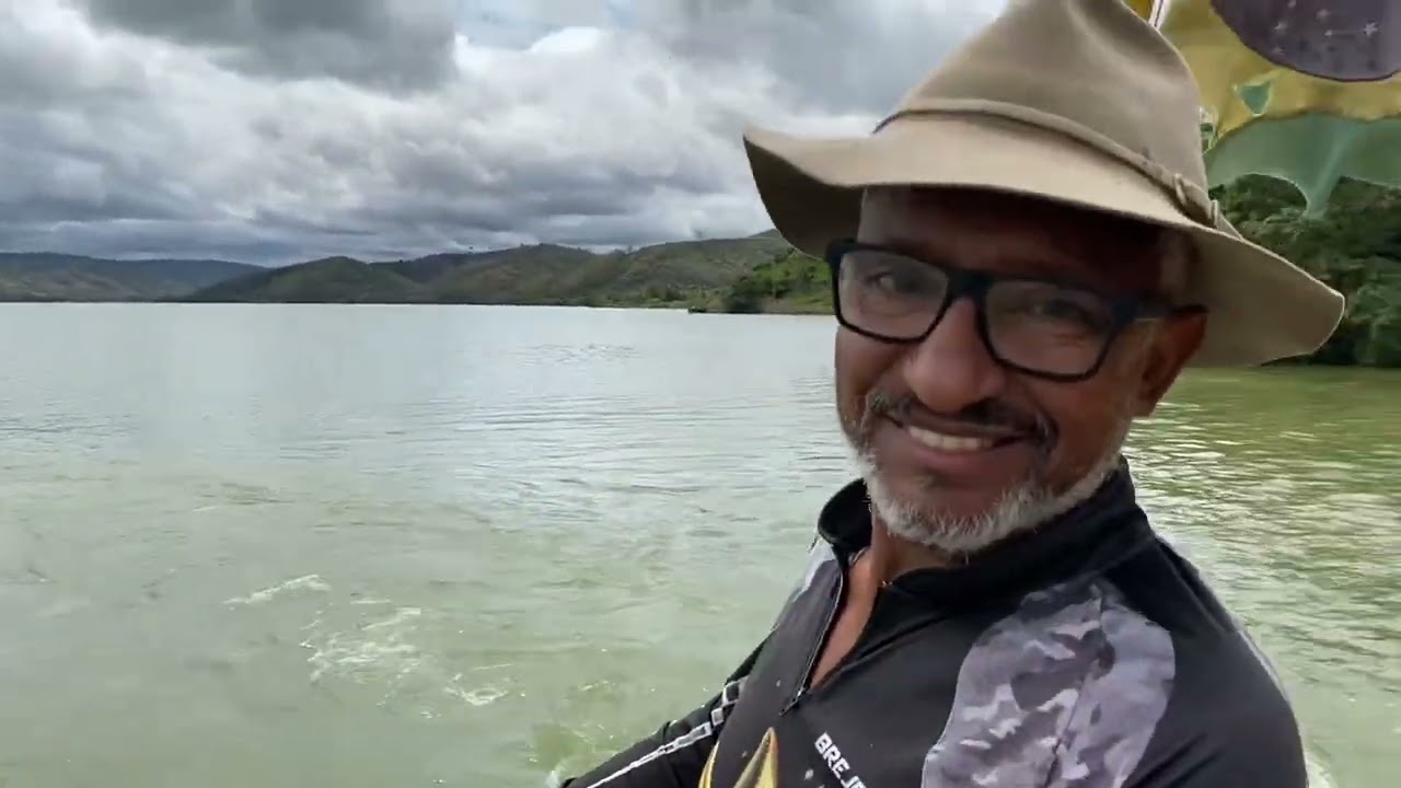 Travessia na balsa de itueta &Eacute;S