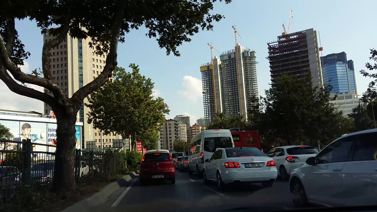 Beşiktaş Barbaros Caddesi