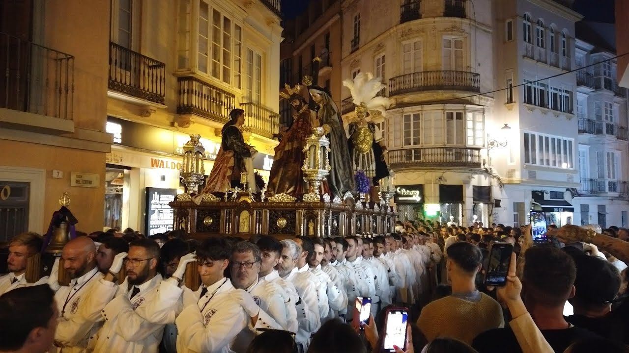SALUTACIÓN PLAZA DEL TEATRO - SEMANA SANTA MÁLAGA 2023