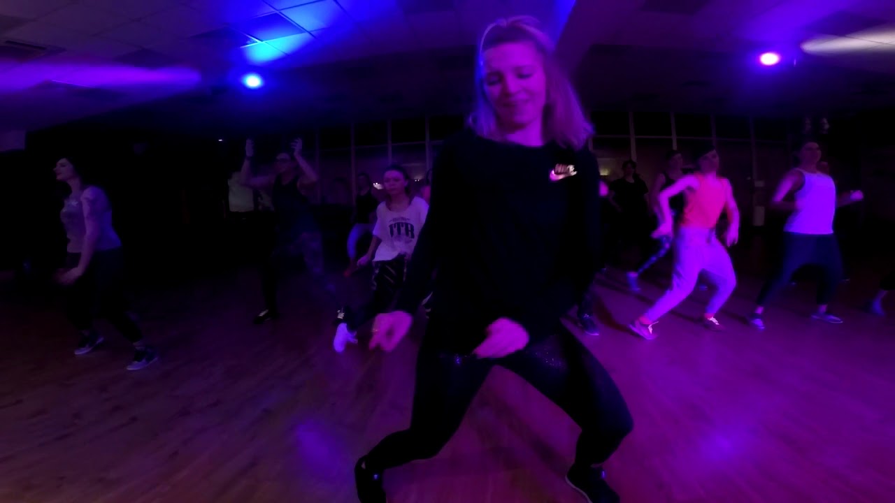 Corazon - Maluma ft. Nego do Borel - Zumba choreo by Dominika Koryńska