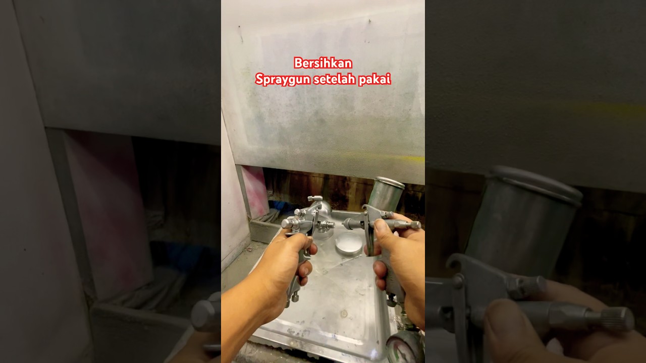 Membersihkan spraygun setelah pakai, surpaya perfuma terjaga 