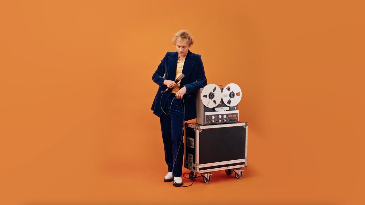 Malo' - Love on Demand feat. Julia Stone (Audio officiel)