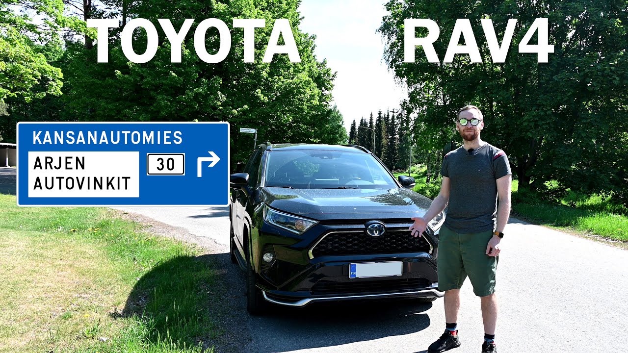 Toyota RAV4 Plug-in Hybrid 2021 ( -2024) Tilava katumaasturi monenlaiseen käyttöön