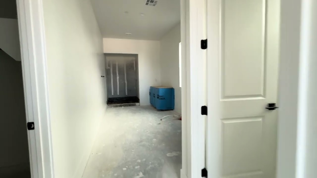 Toll Brothers - Bello spec with multi gen suite