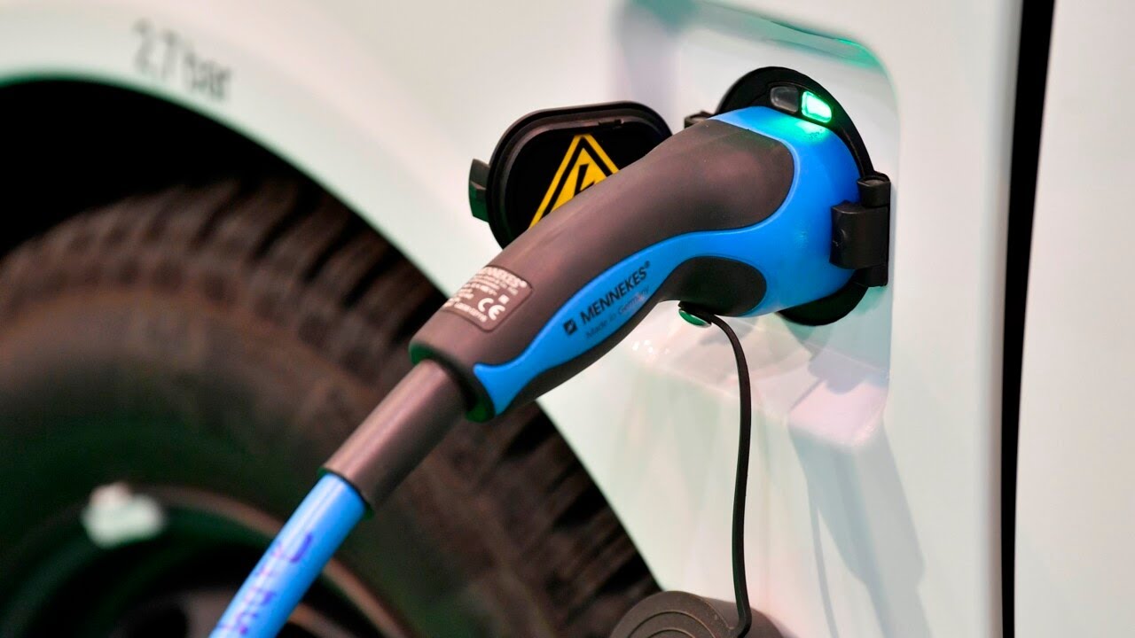 Only a &lsquo;handful&rsquo; of electric cars in Australia can power a house