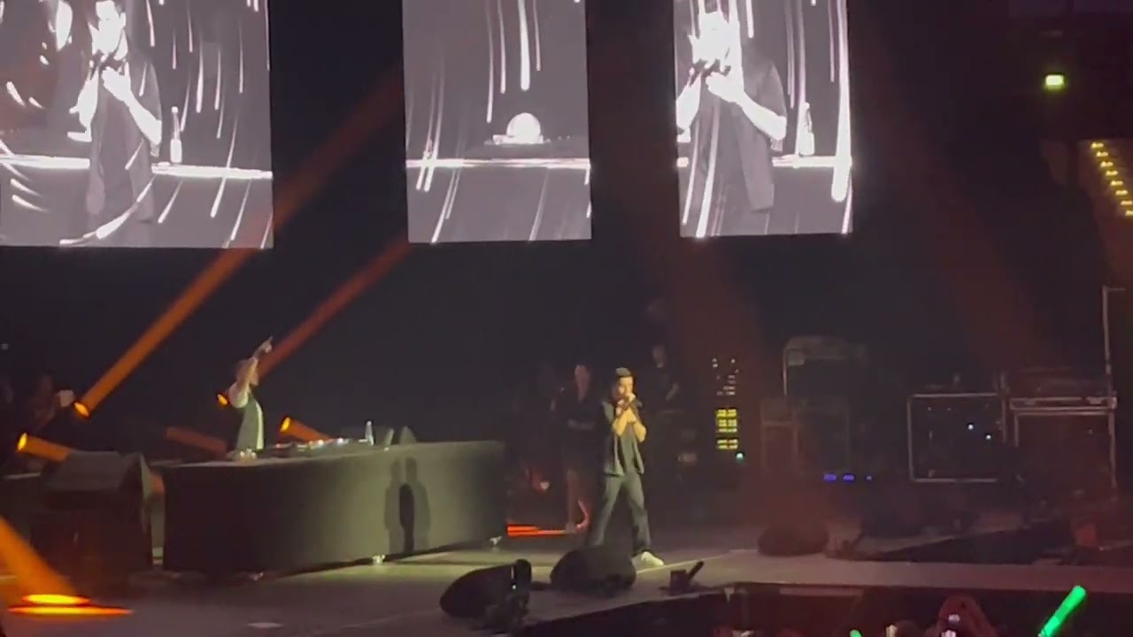 Topic (feat. Nico Santos) live @StarsforFree2023 Radio Hamburg (Barclays Arena)